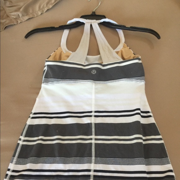 lululemon athletica Tops - Like new lulu lemon size 2 top. White, light grey